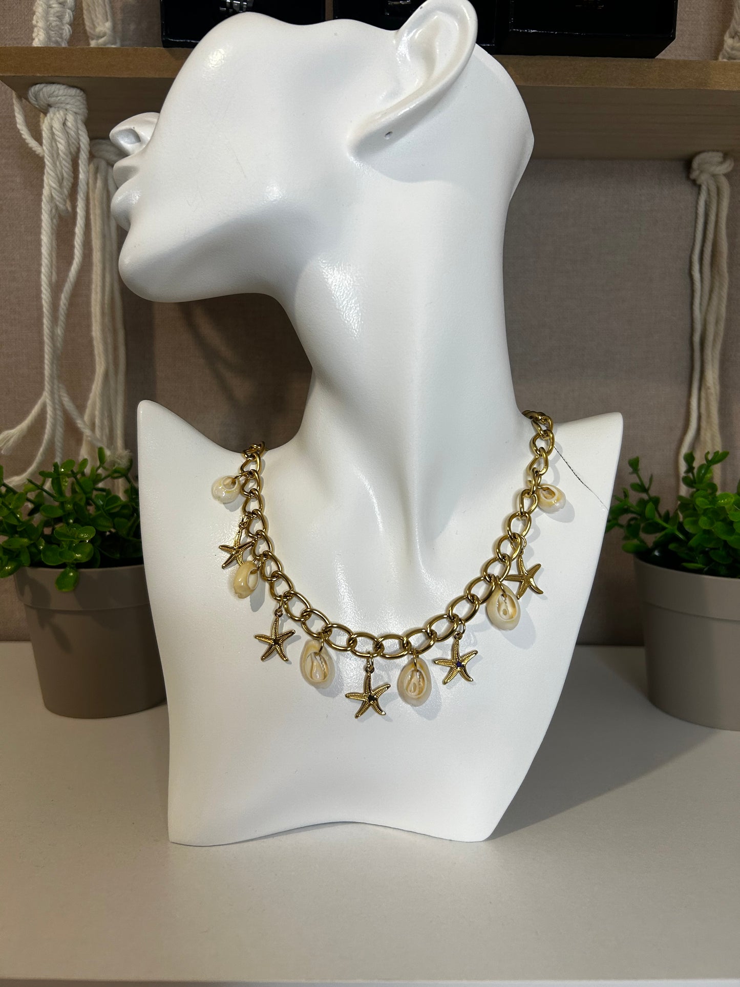 Collier Leya