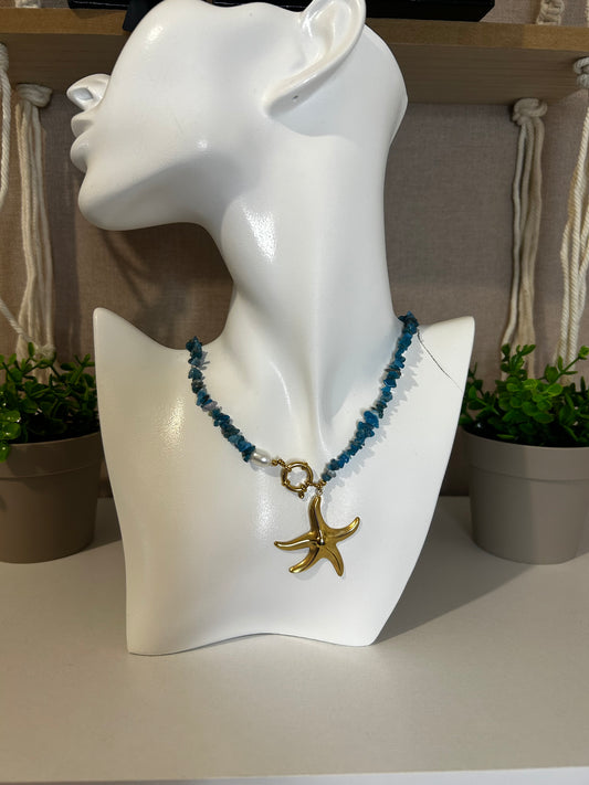 Collier Dana