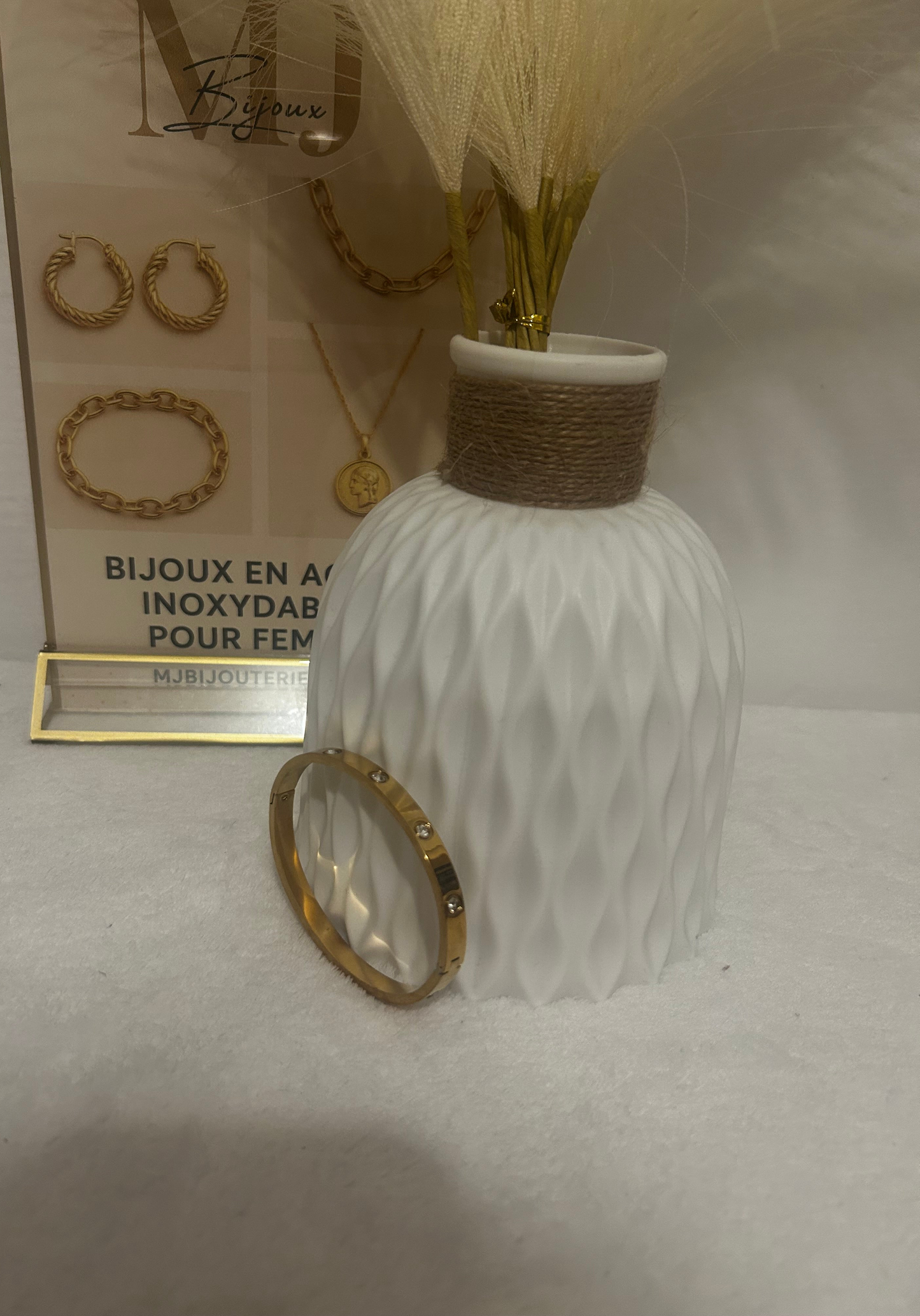 Bracelet jonc Mia en Doré