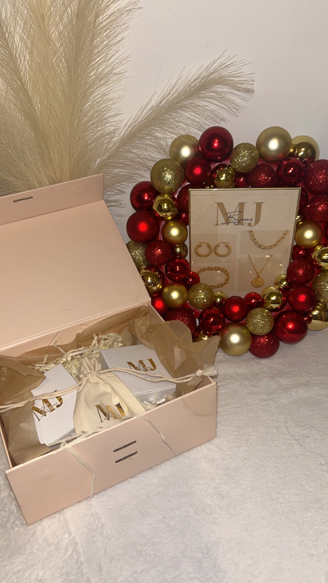 Coffret cadeau de Noël mia