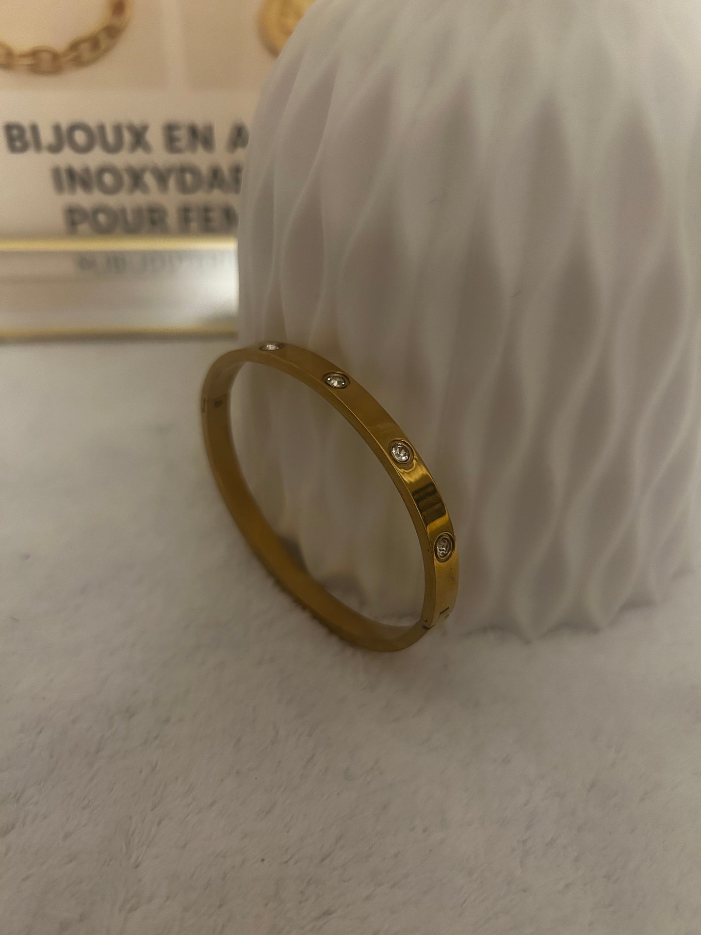 Bracelet jonc Mia en Doré