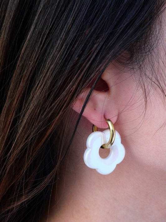 Boucles d'oreille Ninon blanc écru